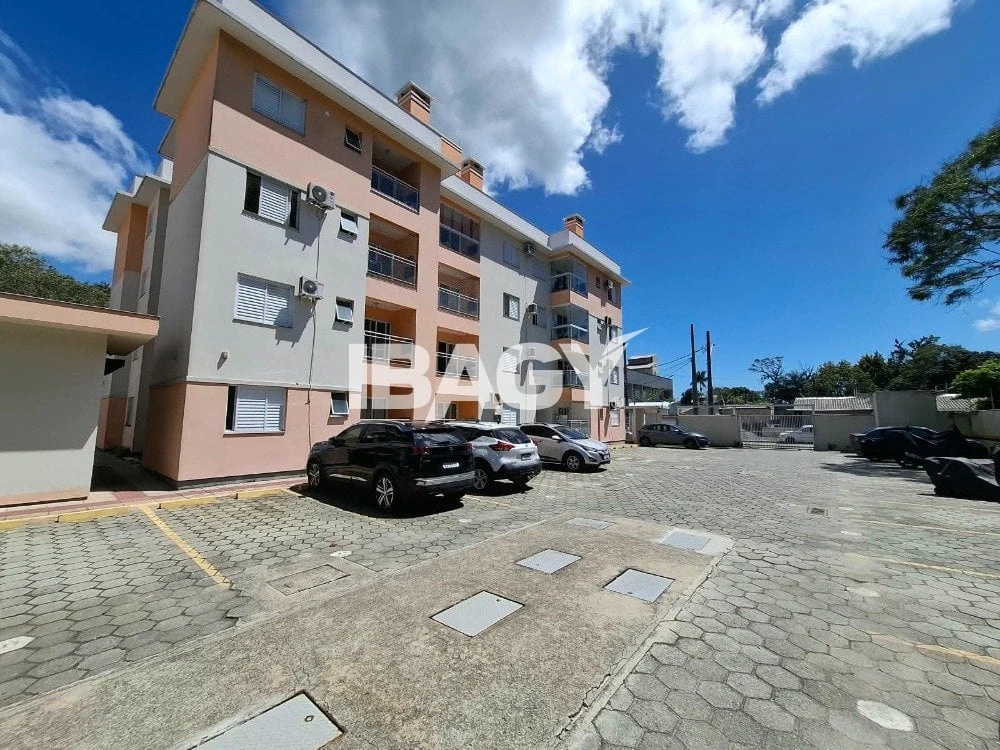 Piscina privada y 2 dormitorios: departamento de 54 m² — photo 7