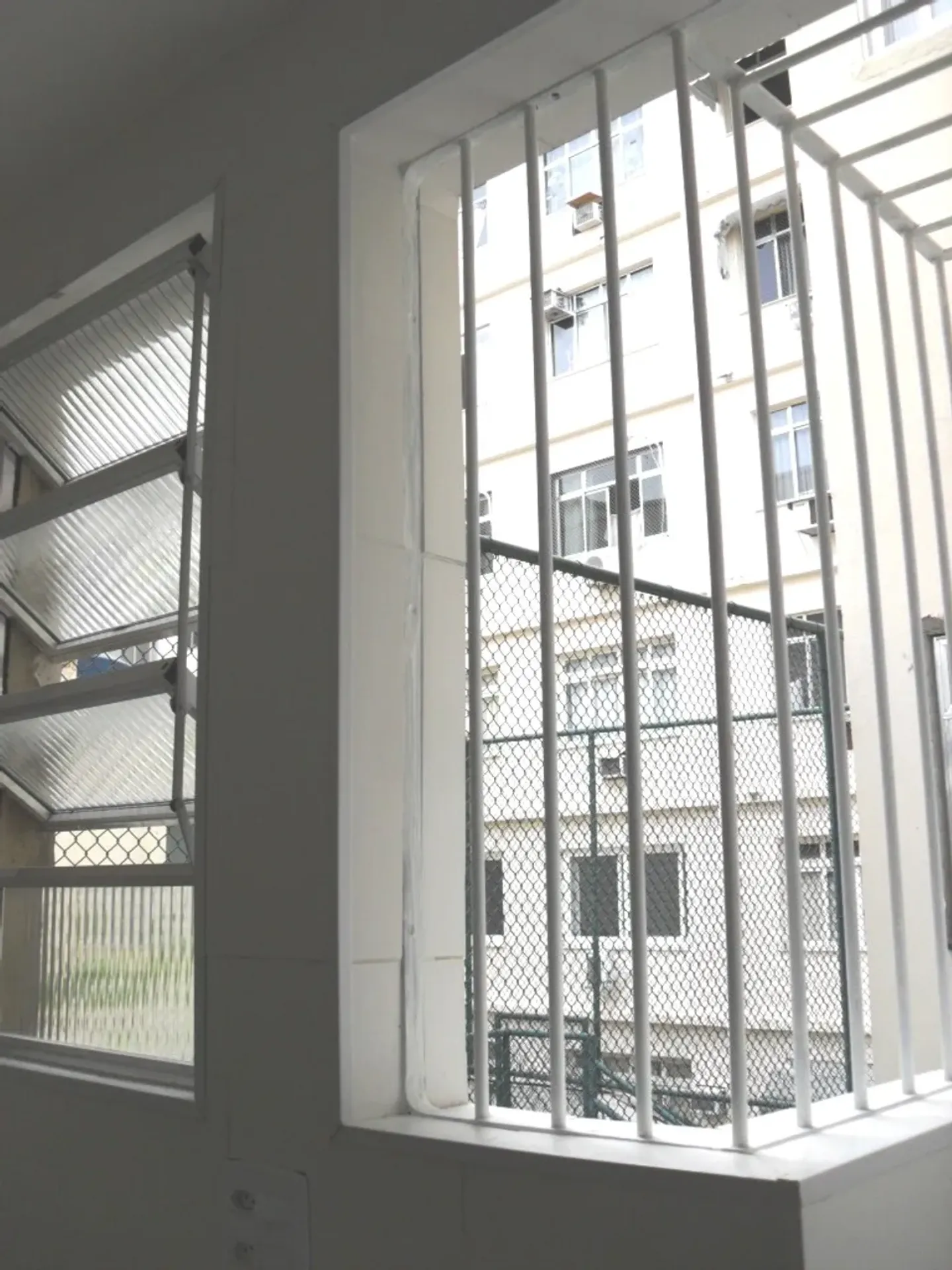 Apartment, 81 m², with wood or laminate floors — photo 16