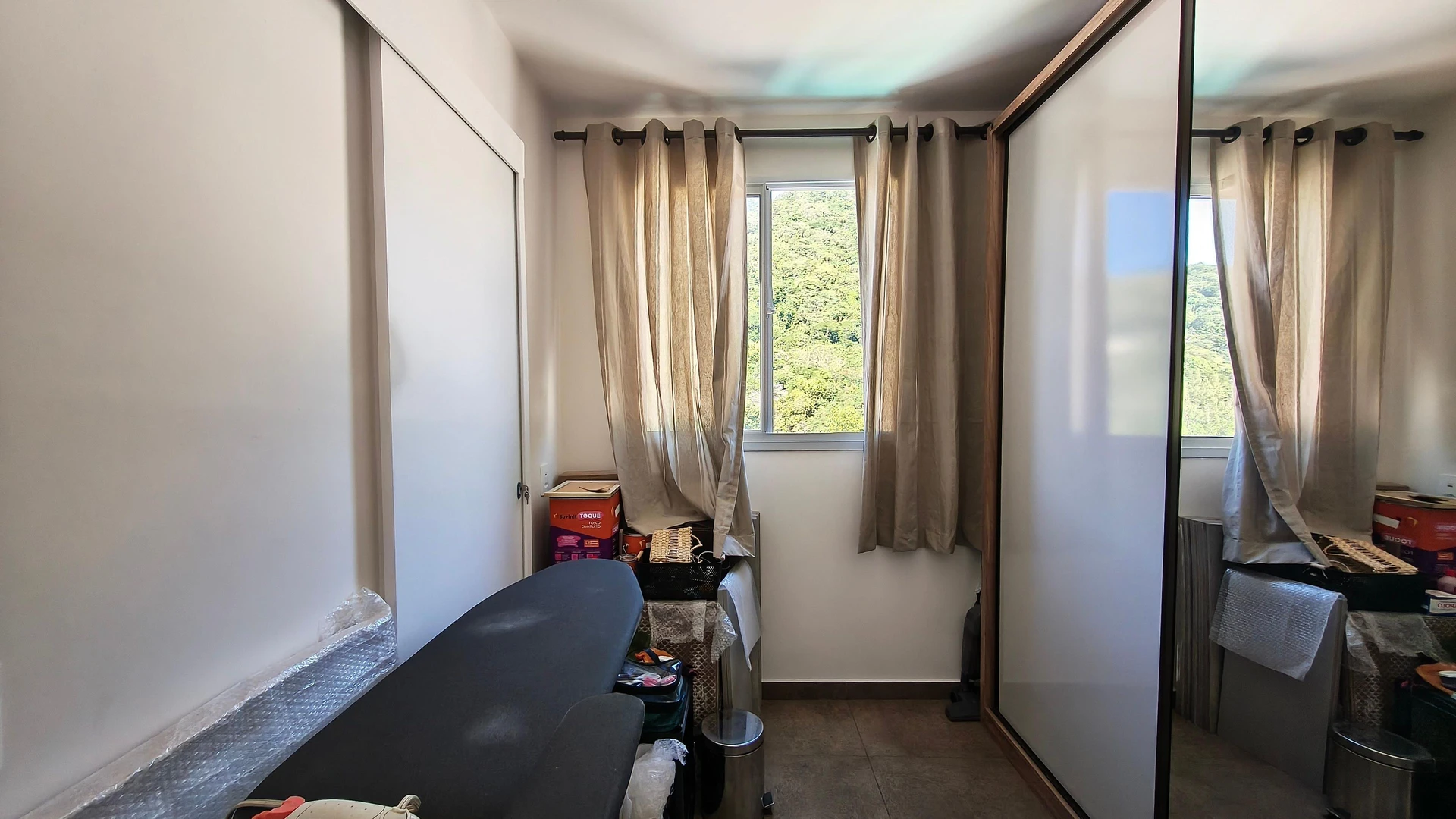 Furnished apartment with 2 bedrooms and a balcony — photo 28