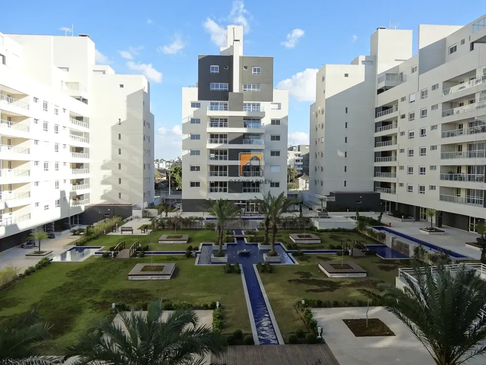 Unfurnished 4-bedroom apartment with 5 bathrooms — photo 7