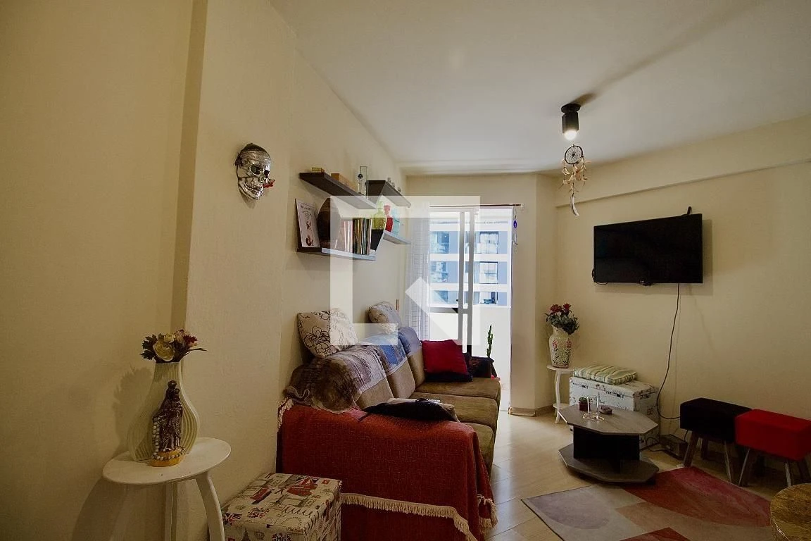 One-bedroom apartment with a washing machine in Curitiba — photo 21