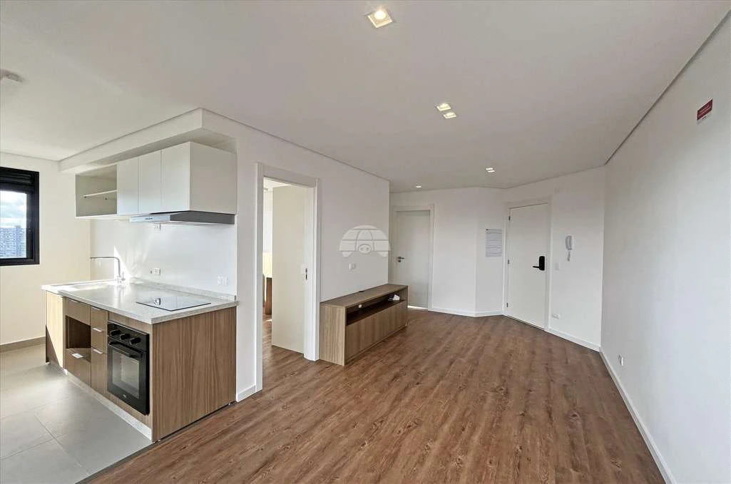 Apartamento de 81 m² com 2 quartos e vaga coberta