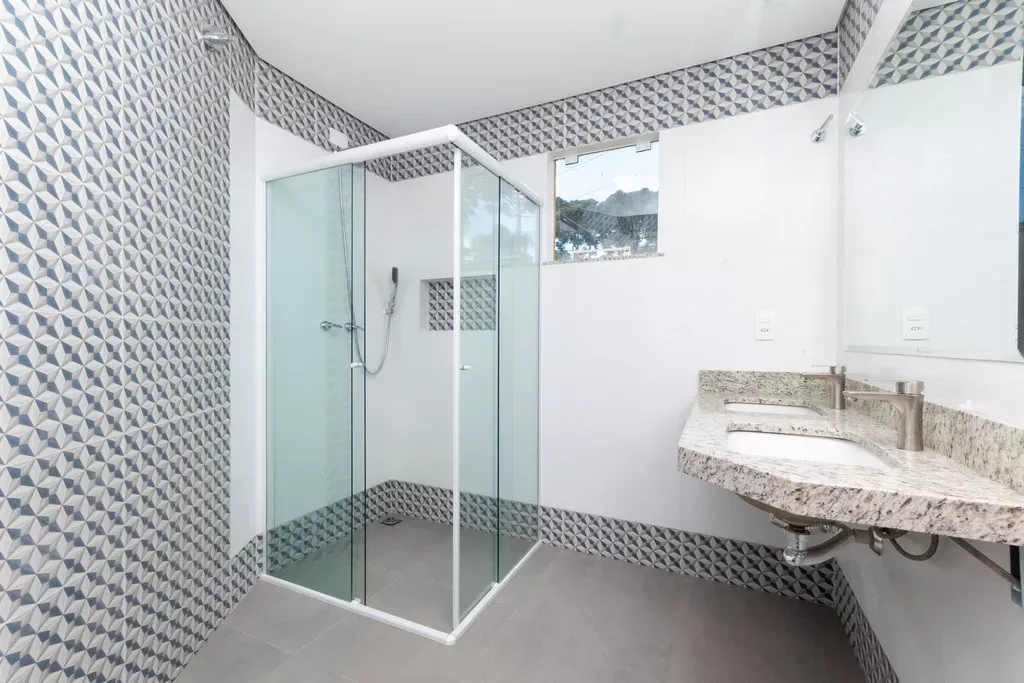 Будинок з 4 спальнями та 261 м² і балконом — photo 26