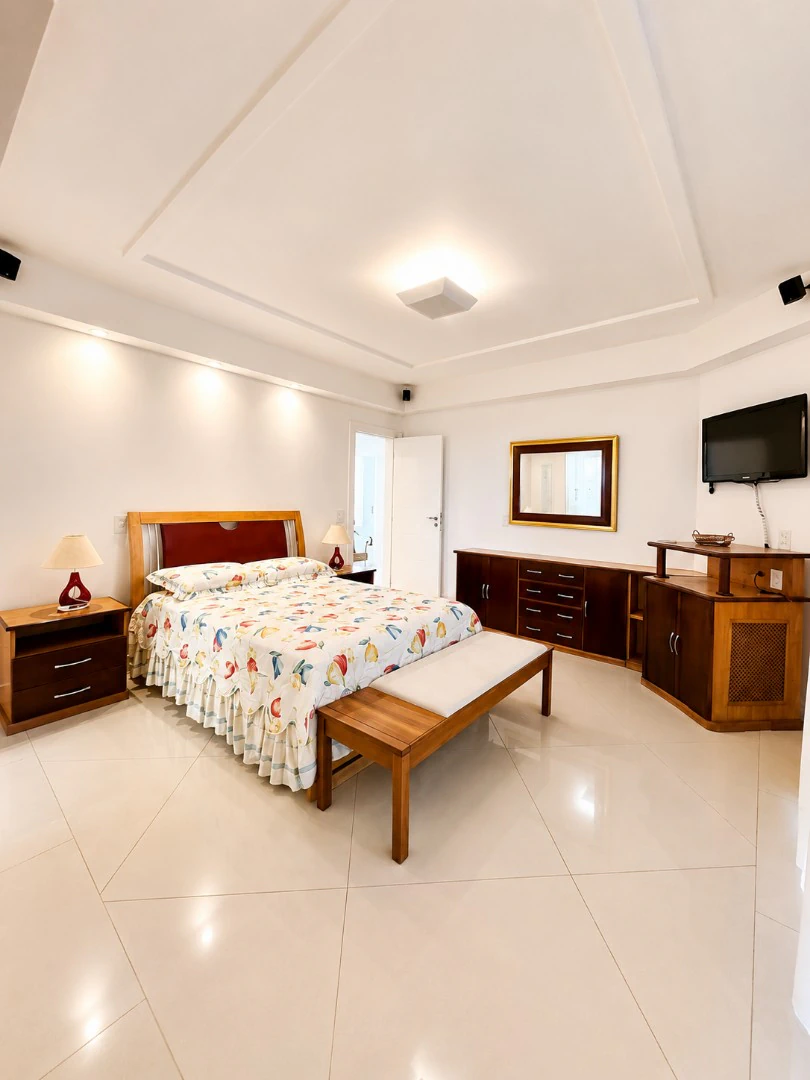 Furnished house with 5 en-suite bedrooms — photo 27