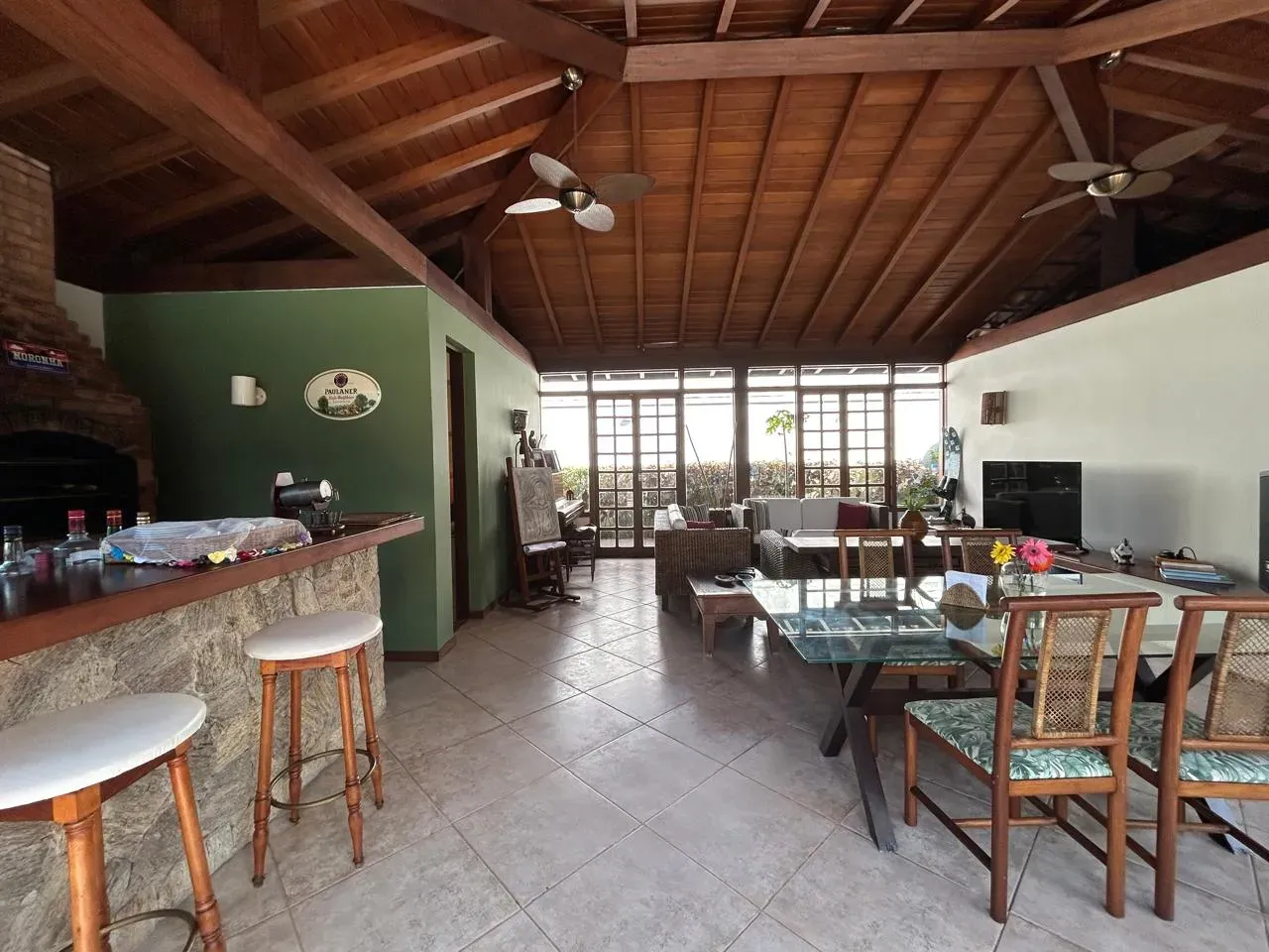 Ванна и 4 спальни: дом 598 м² — photo 2