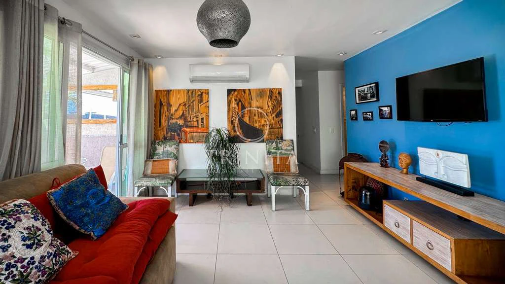 Furnished penthouse with 4 bedrooms, 200 m² and 3 parking — photo 25