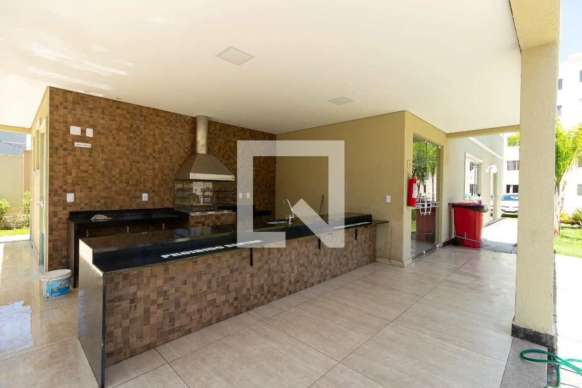 Apartamento de 2 quartos em condomínio com piscina — photo 25