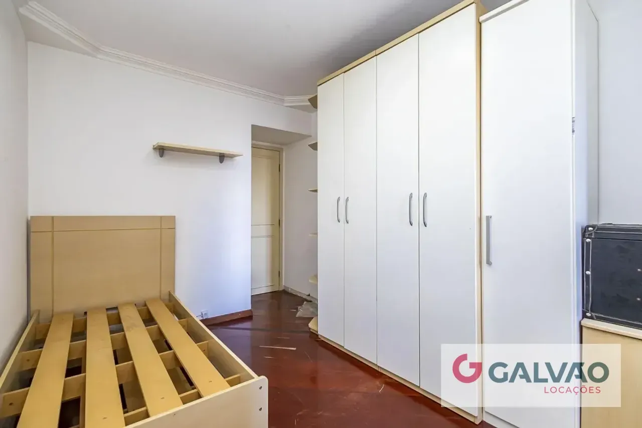 Apartamento de 3 quartos com cozinha fechada a gás — photo 17