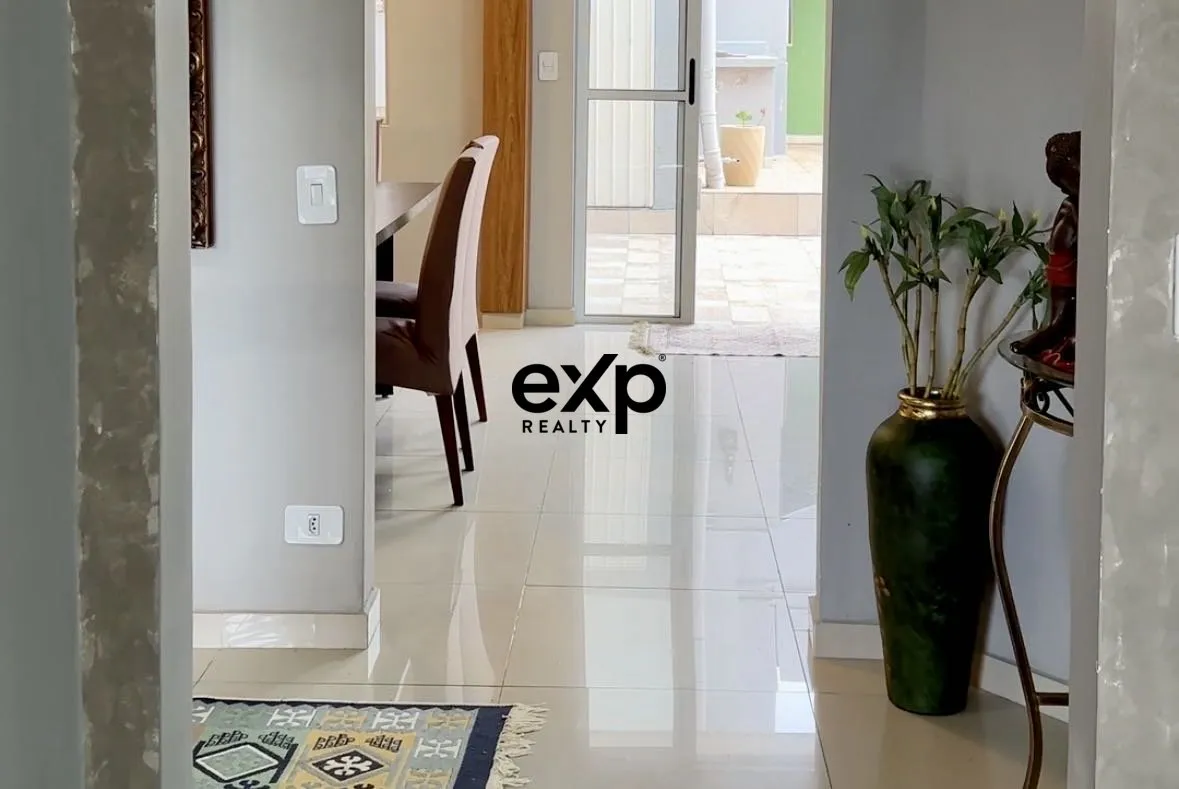 Rental house with 4 bedrooms and 3 bathrooms — photo 37
