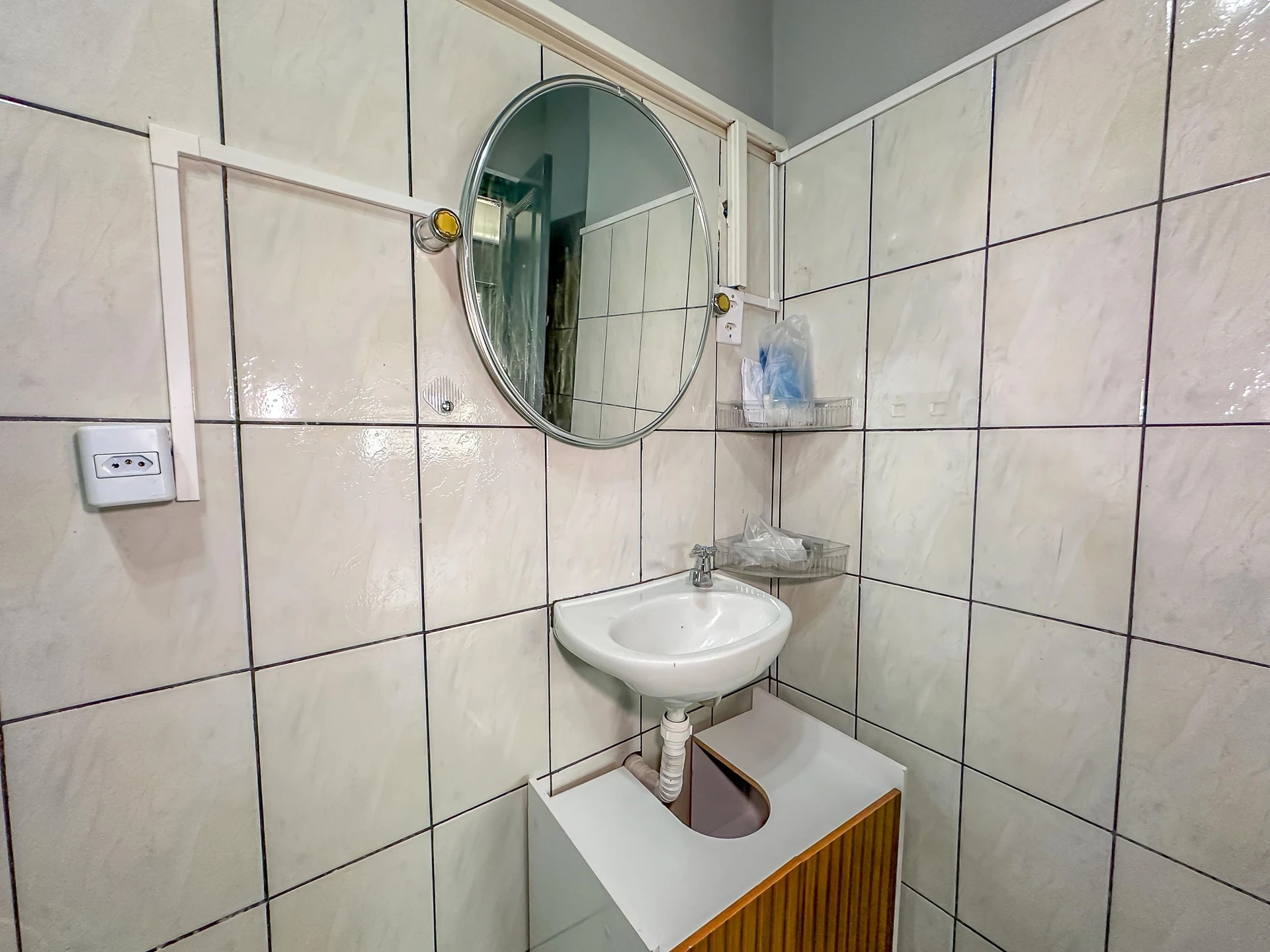 Studio, 34 m², com piso de madeira ou laminado — photo 20