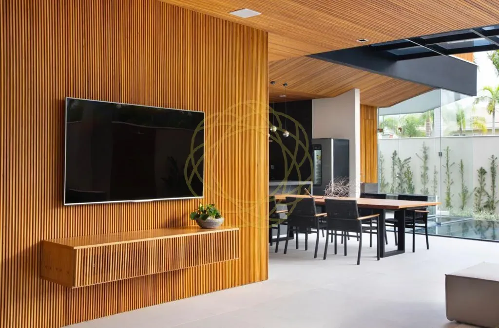 Furnished house with 4 bedrooms and 5 bathrooms