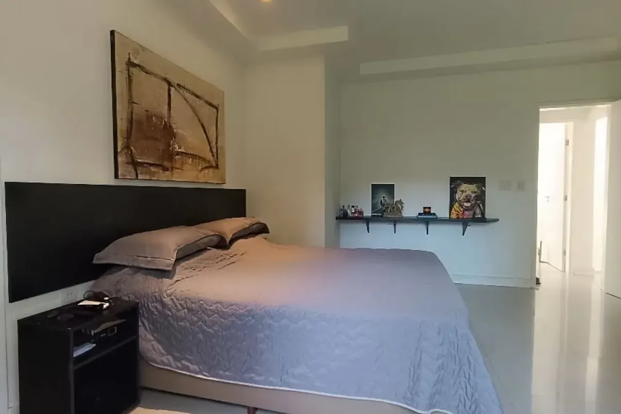 Casa mobiliada com 4 quartos e 5 banheiros, 220 m² — photo 12