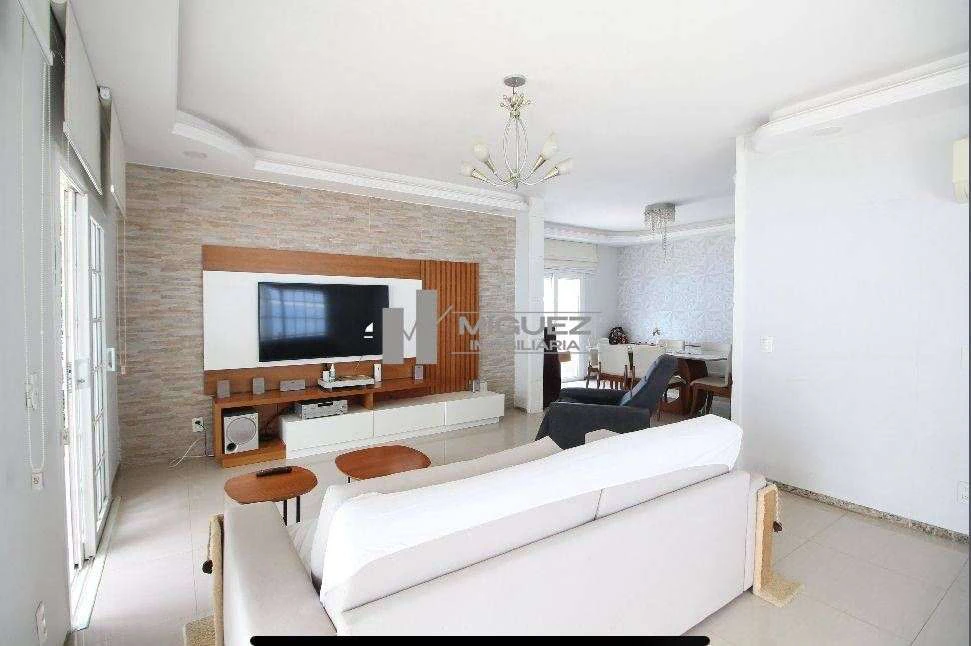 Casa mobiliada com varanda, 3 quartos e piscina — photo 2