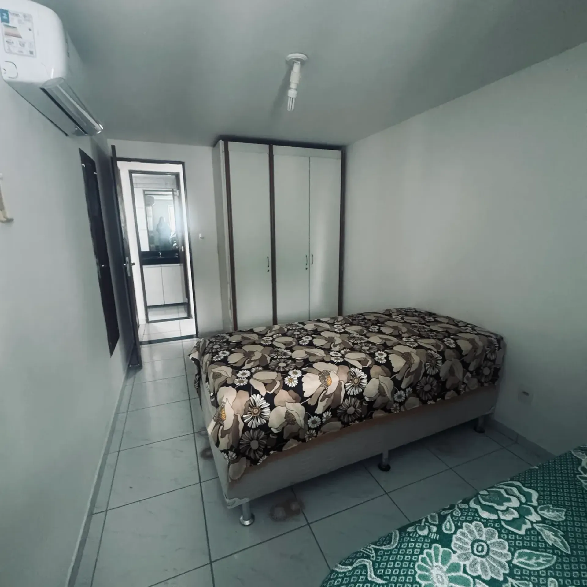 Furnished 2-bedroom apartment with 1 en-suite on 14th floor — photo 4