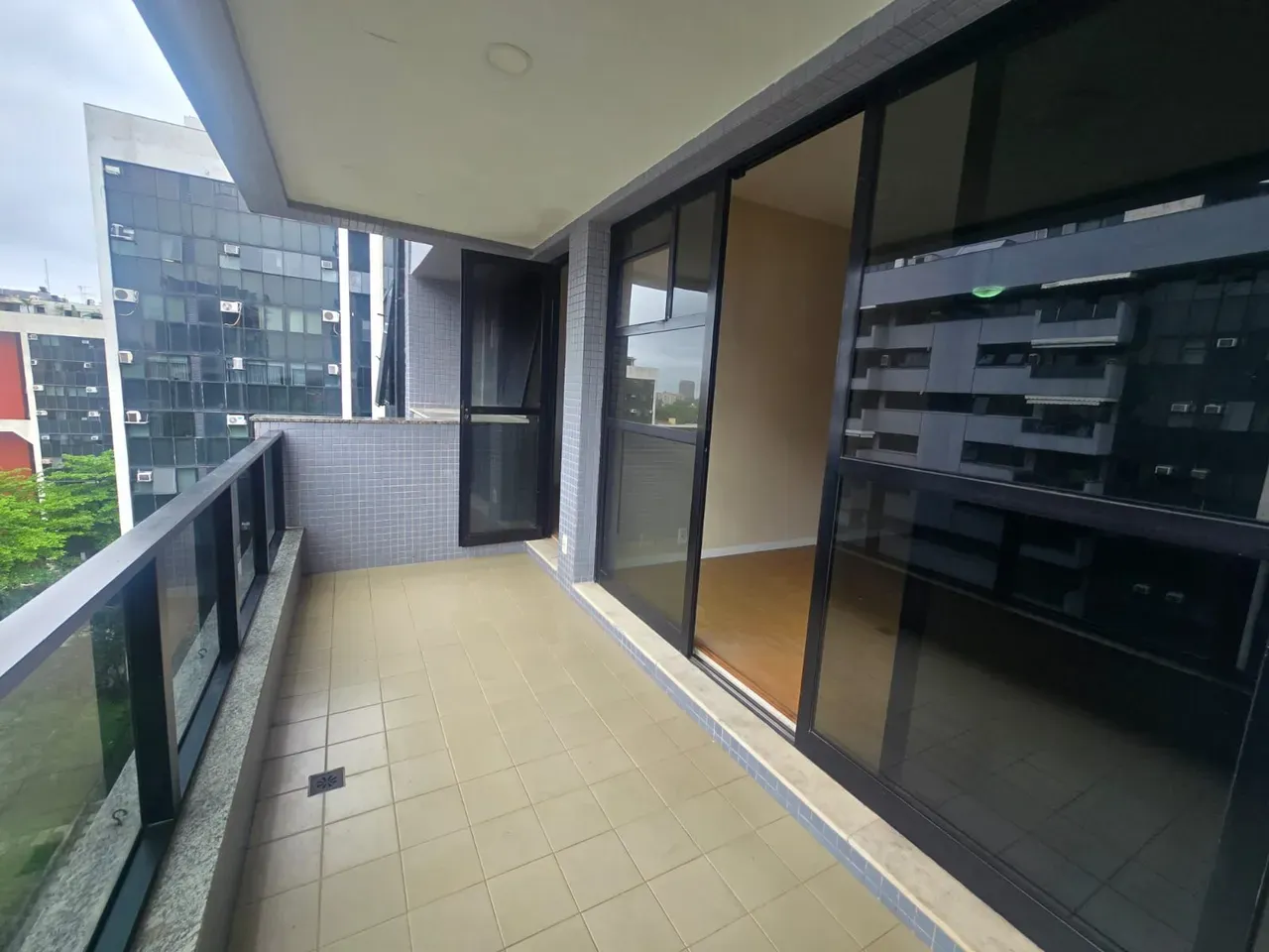 Apartment, 127 m², with a walk-in closet — photo 11