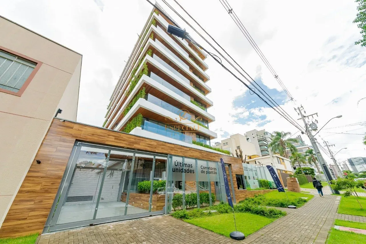 Furnished 186 m² apartment with 3 en-suite bedrooms — photo 43