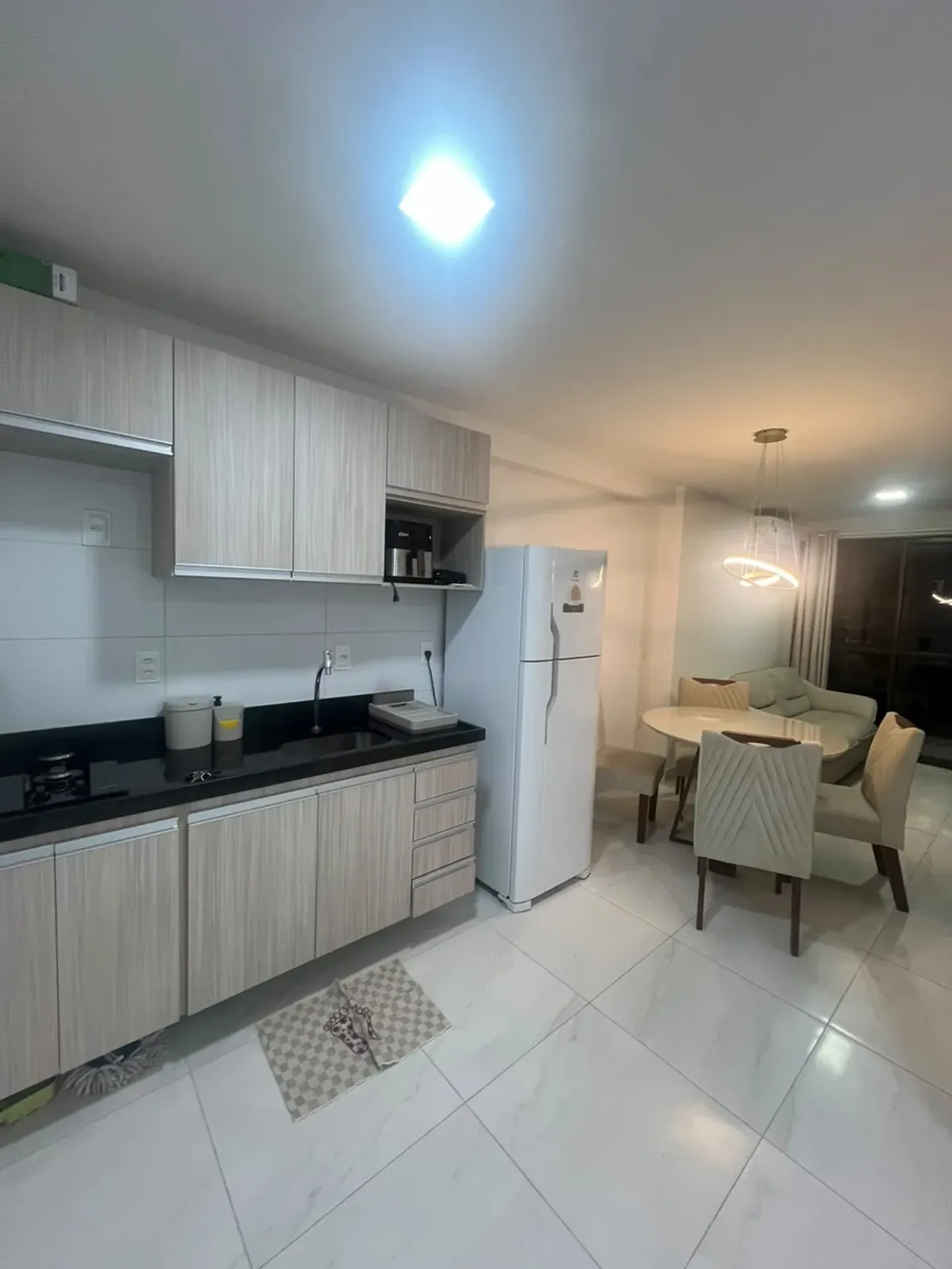 Студія 52 м² з 1 спальнею та кухнею відкритого плану — photo 2