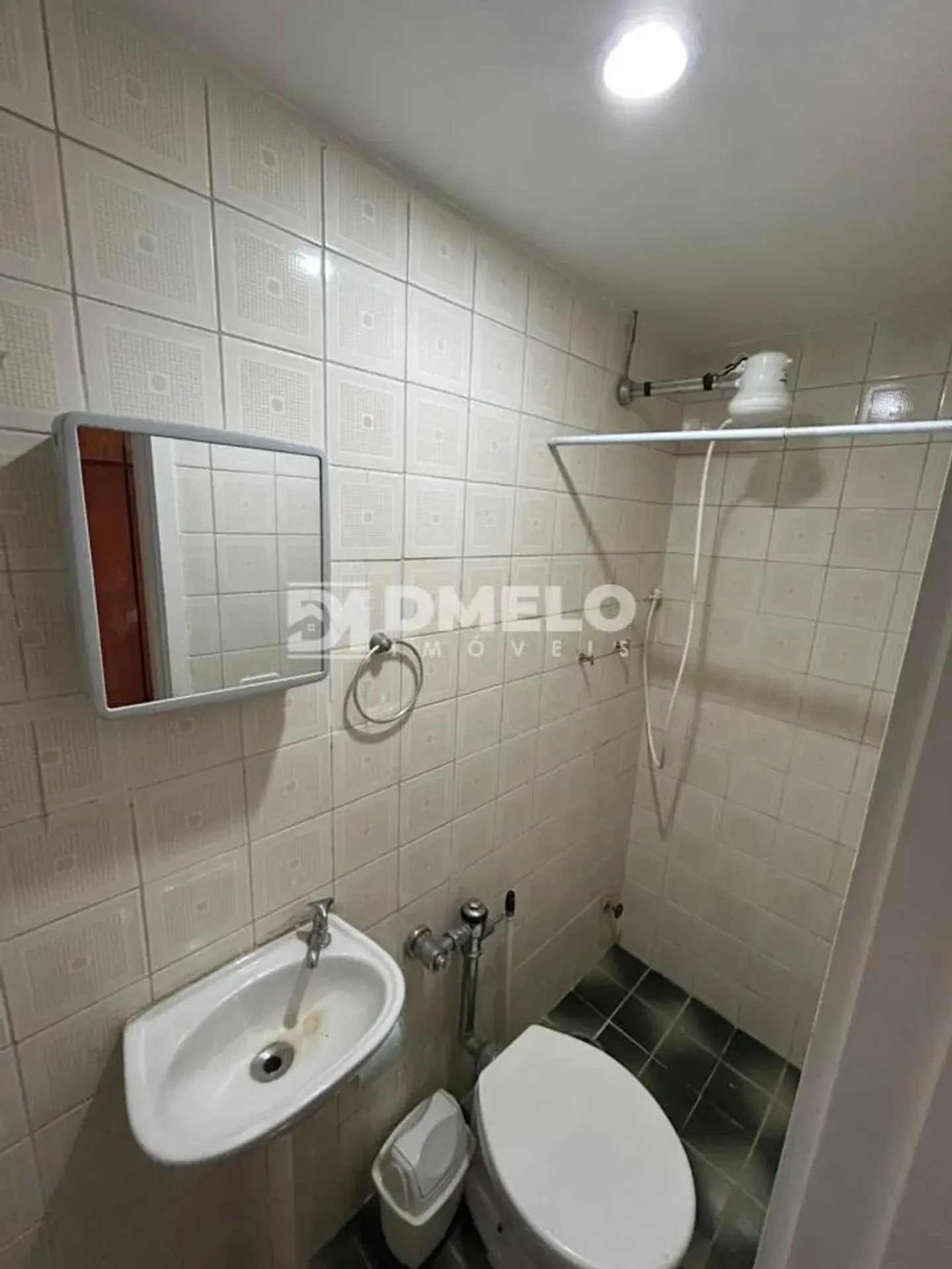Apartment, 83 m², with wood or laminate floors — photo 30