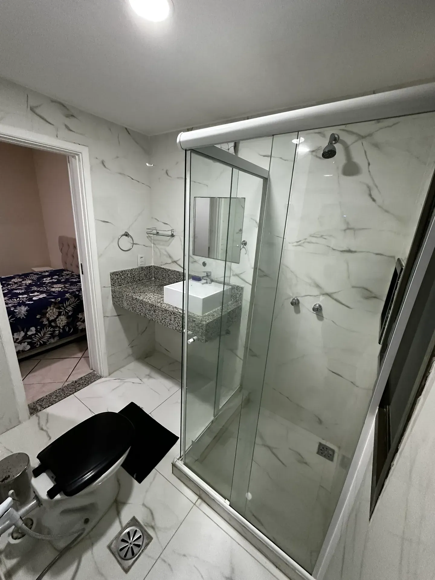 Furnished apartment with 2 bedrooms and 2 parking spaces — photo 30