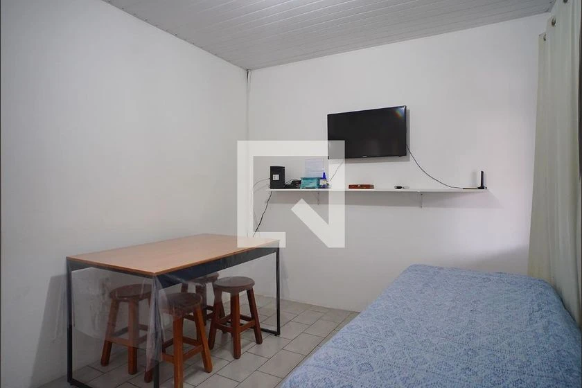 Rental house with 2 bedrooms and a private BBQ area — photo 2