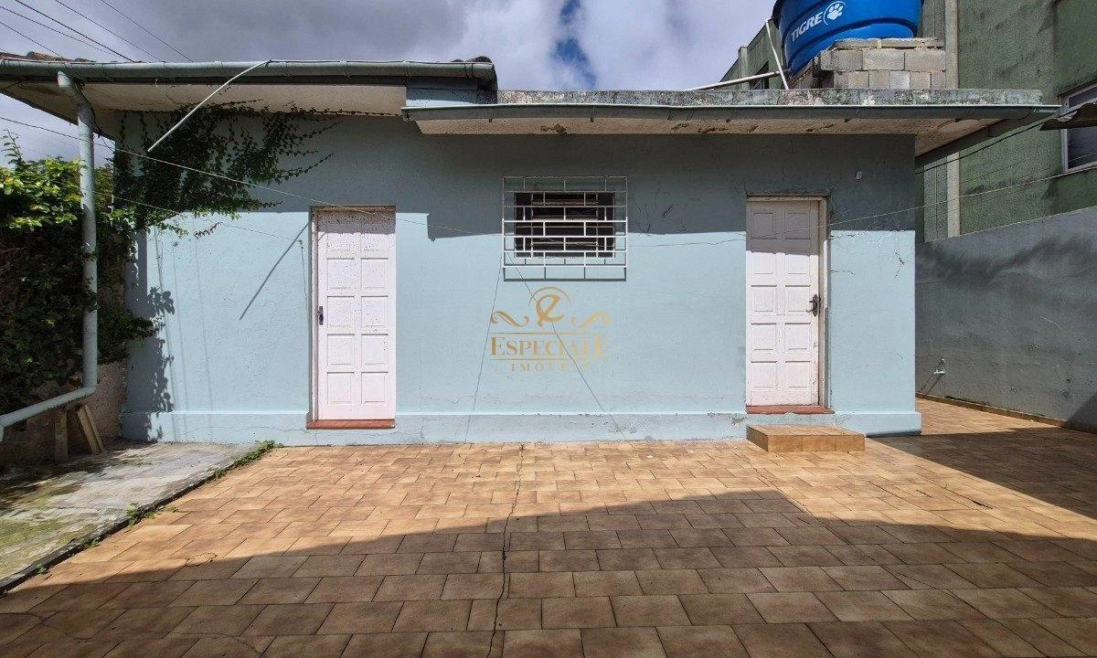 Bañera y 3 dormitorios: casa de 145 m² — photo 23