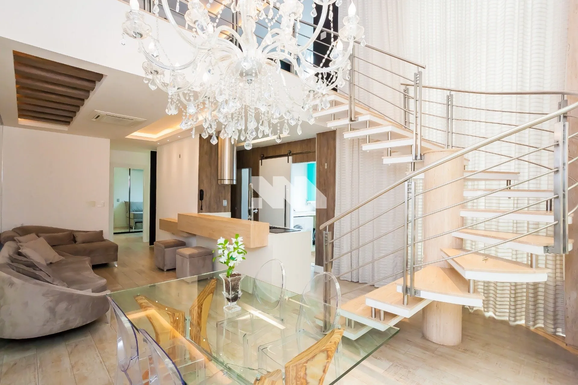 Furnished 154 m² apartment on the 9th floor — photo 27