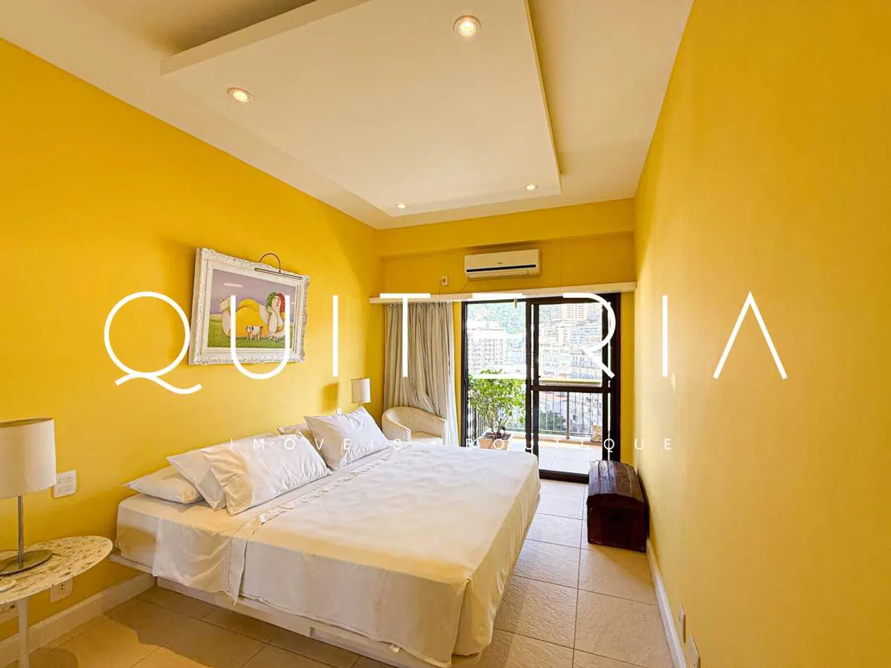 1-bedroom 1-bath apartment with balcony and open-plan kitchen — photo 3