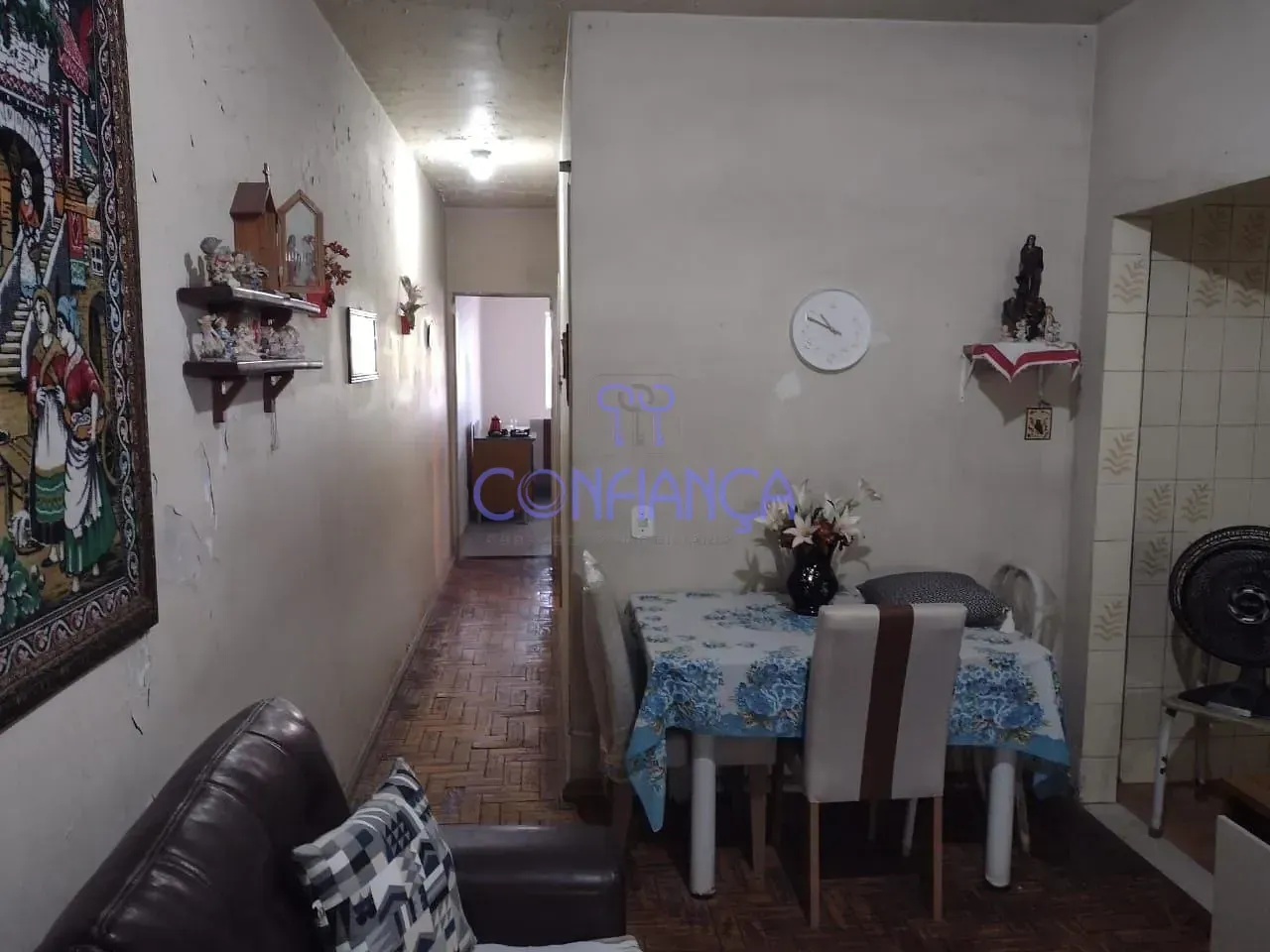 Casa mobiliada com cozinha e fogão a gás — photo 8
