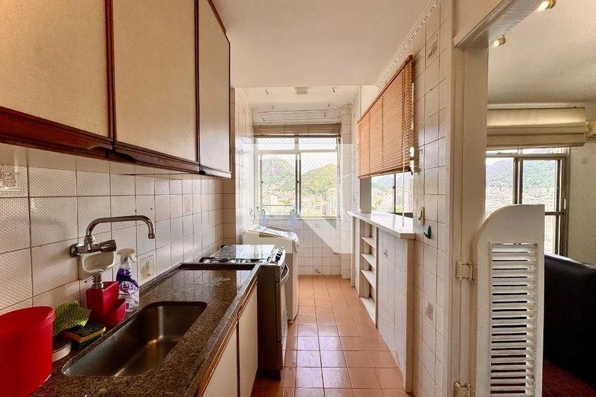 Washing machine in a one-bedroom apartment, 60 m² — photo 7