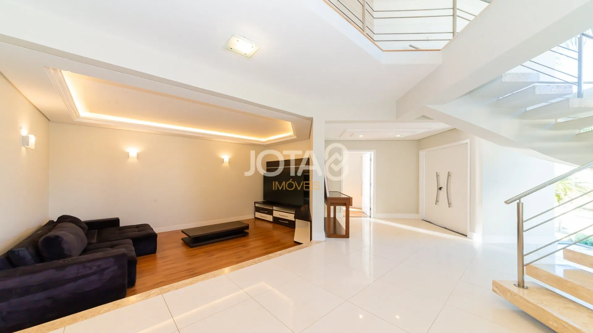 House with 3 bedrooms, 345 m² and 6 parking spaces — photo 7