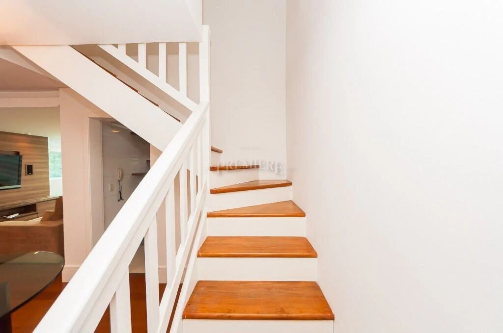 3-bedroom apartment, 1 with its own bathroom, 192 m² — photo 27