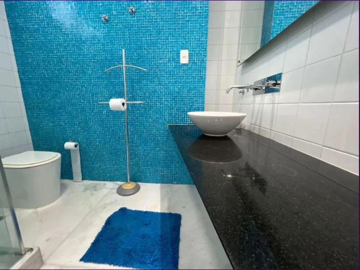 Furnished 400 m² apartment with 4 bedrooms and a terrace — photo 26