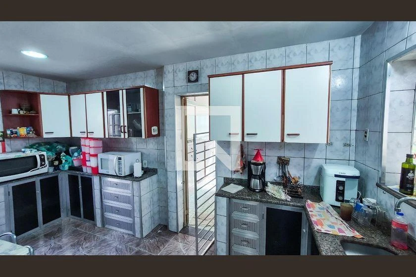 Дом 360 м² с 4 спальнями и частным садом — photo 46