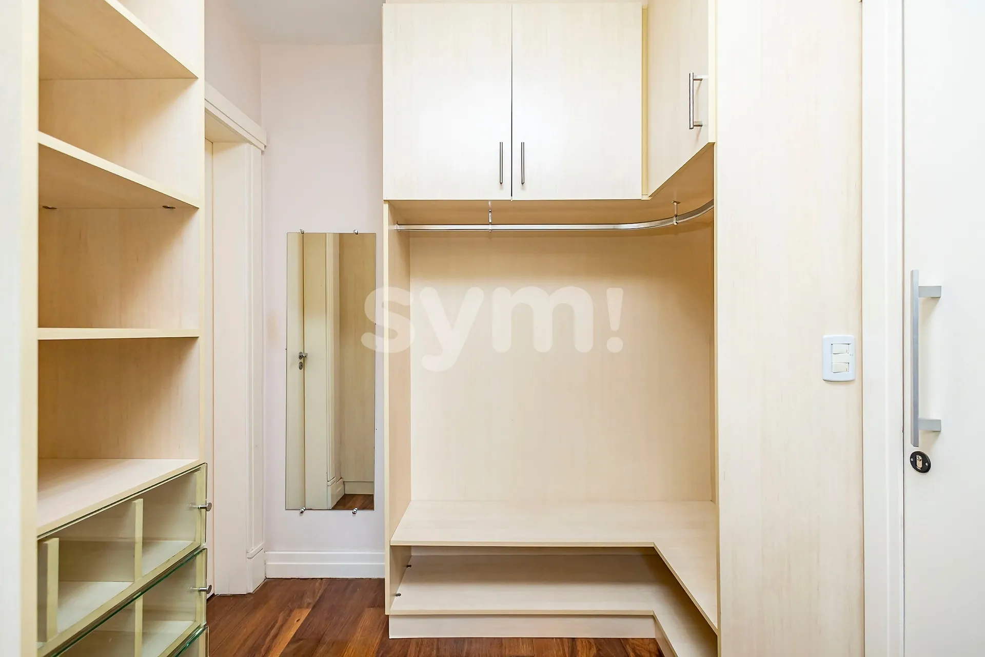 Gated condo house with 4 en-suite rooms, 431 m² — photo 46