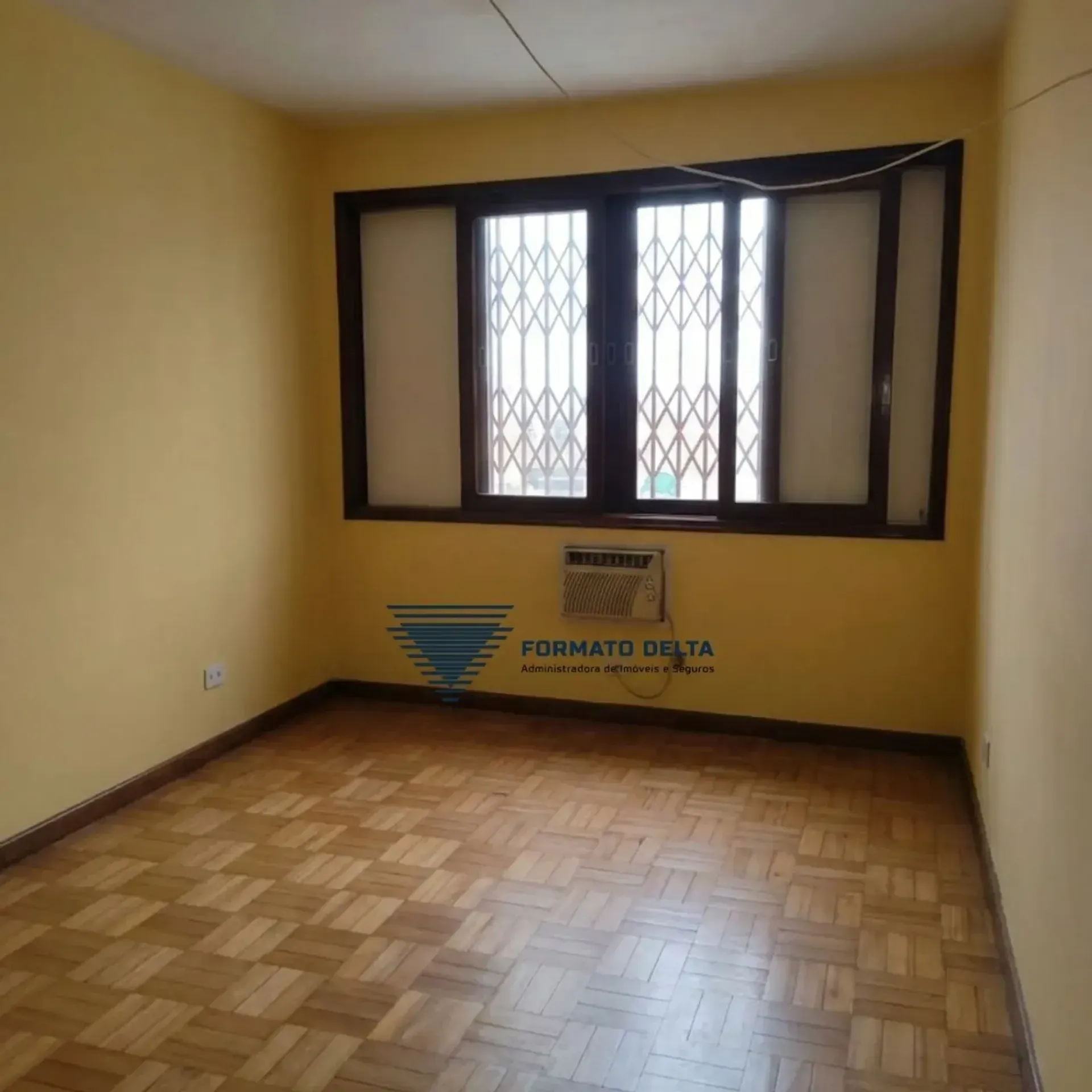 Casa com 8 quartos, 4 banheiros e 7 vagas no 2º andar — photo 30