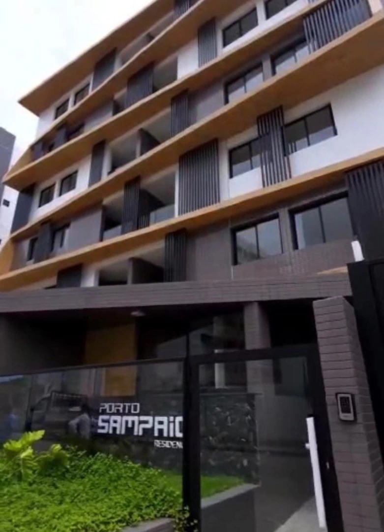 2-bedroom apartment in a building with a gym — photo 6