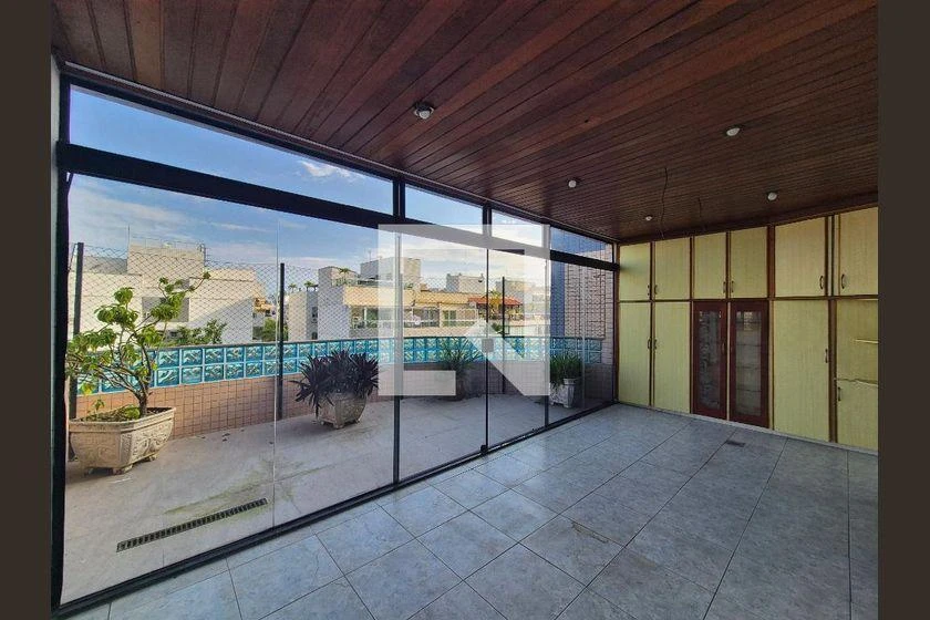 Apartment, 260 m², with a grill on the balcony — photo 20