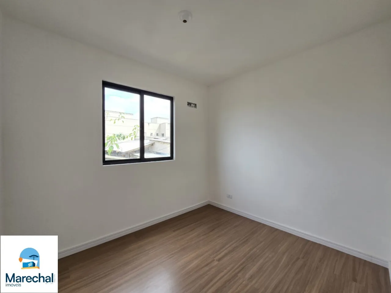 Condo house with a private BBQ area — photo 16