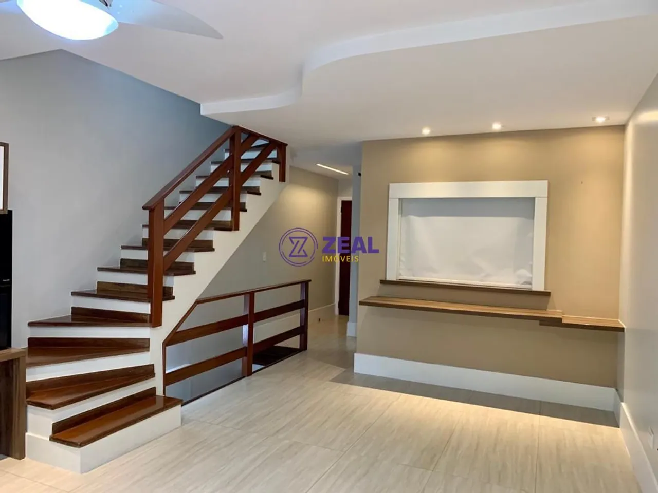 Casa sem mobília com 4 quartos e 5 banheiros — photo 19