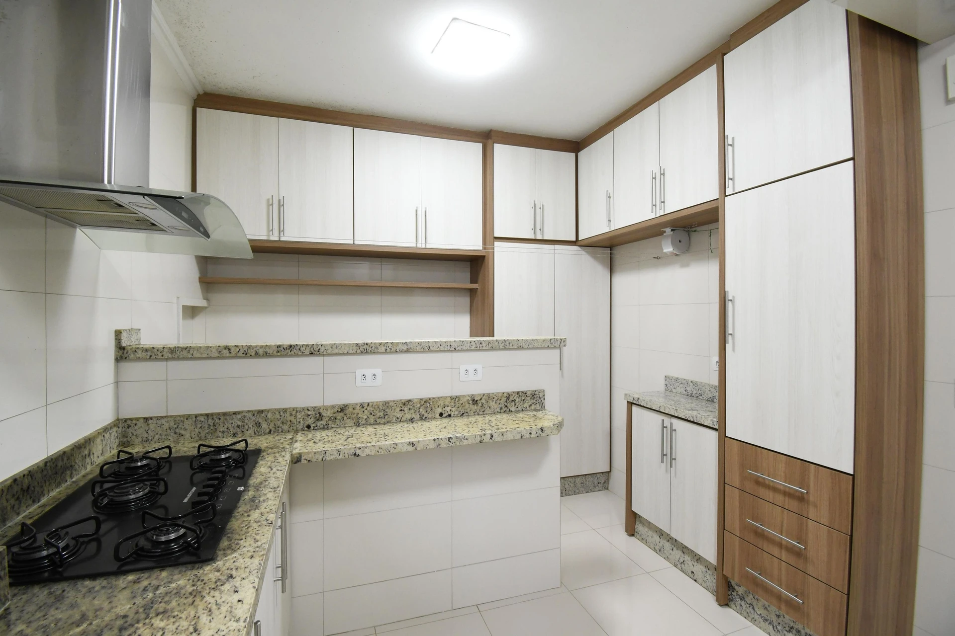Furnished apartment, 68 m², with a washing machine — photo 4