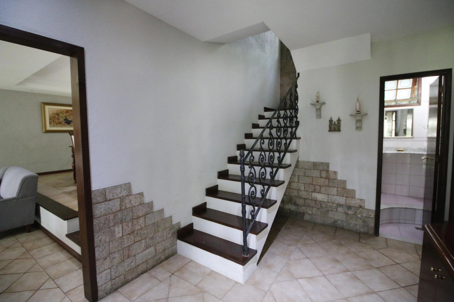 Furnished house, 700 m², with a jacuzzi — photo 64