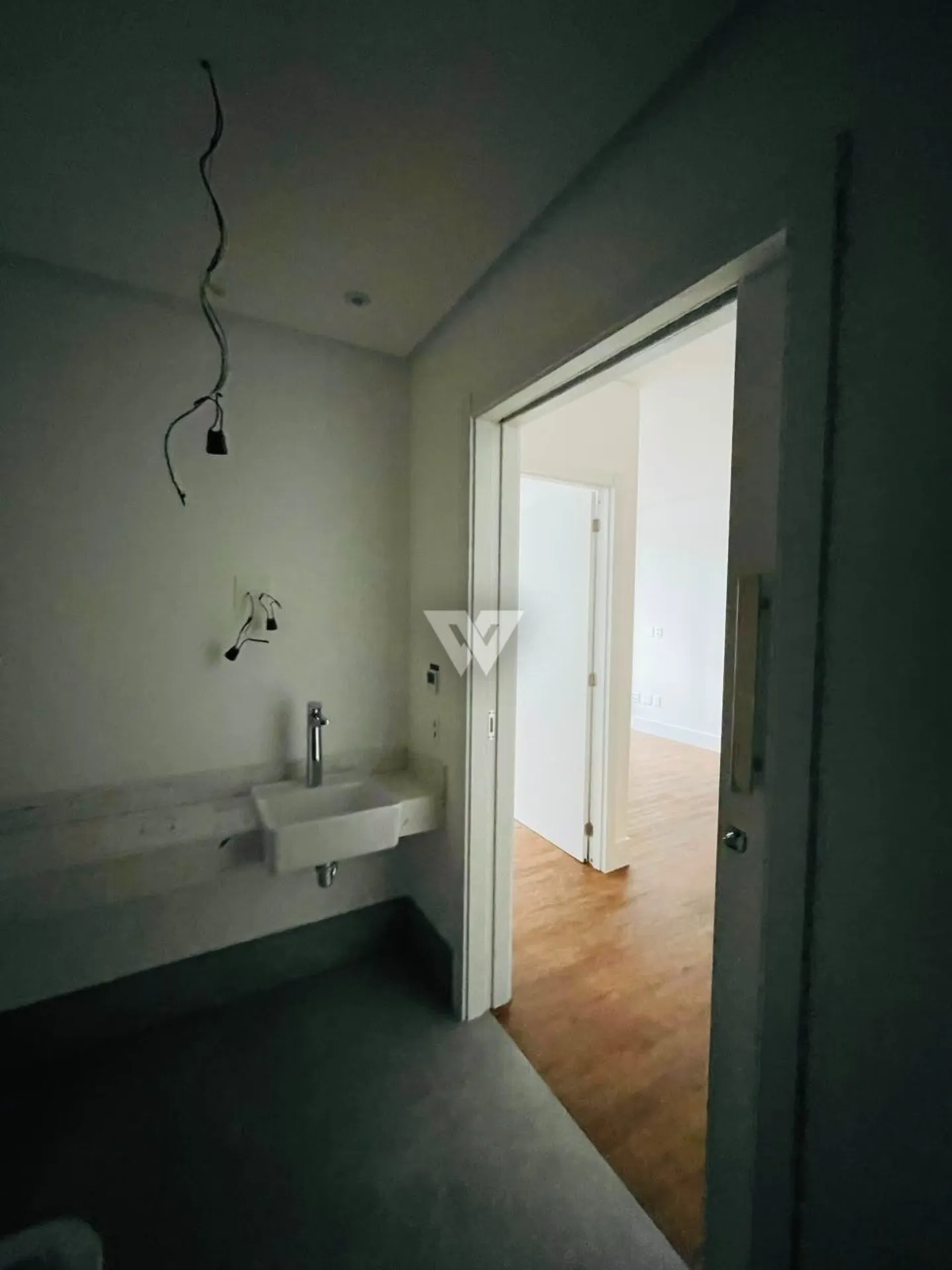 Apartment, 42 m², with a glass-enclosed balcony — photo 36