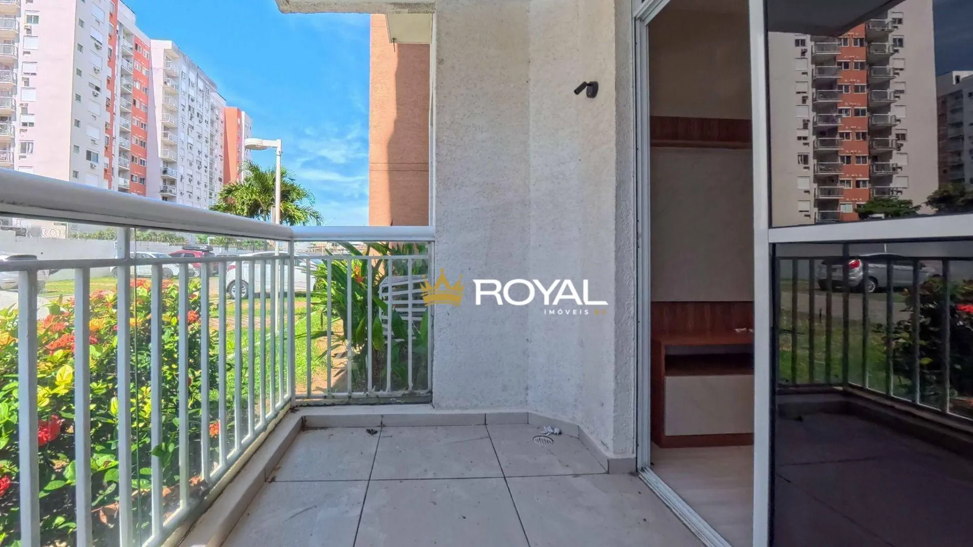 Apartamento com piso de madeira ou laminado, Gardênia Azul — photo 17