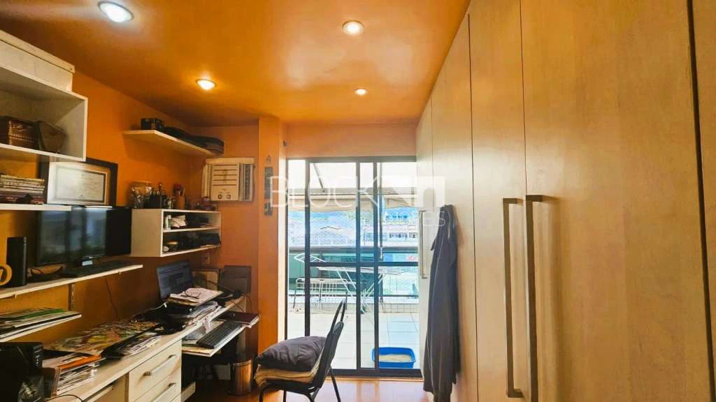 Apartamento mobiliado de 201 m² com 5 quartos e 3 suítes — photo 11