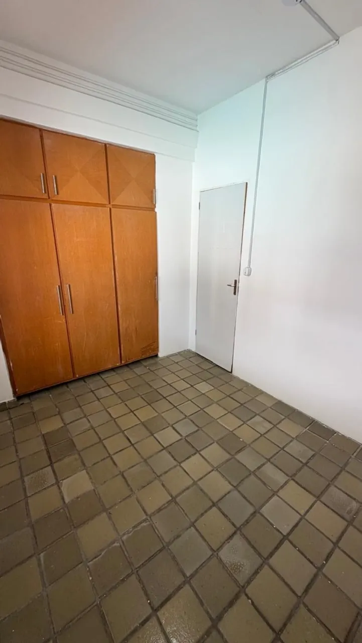 5-bedroom house, 400 m² — photo 9