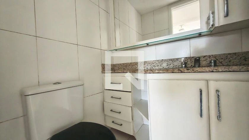 87 m² apartment with a bathtub and floor-to-ceiling windows — photo 20