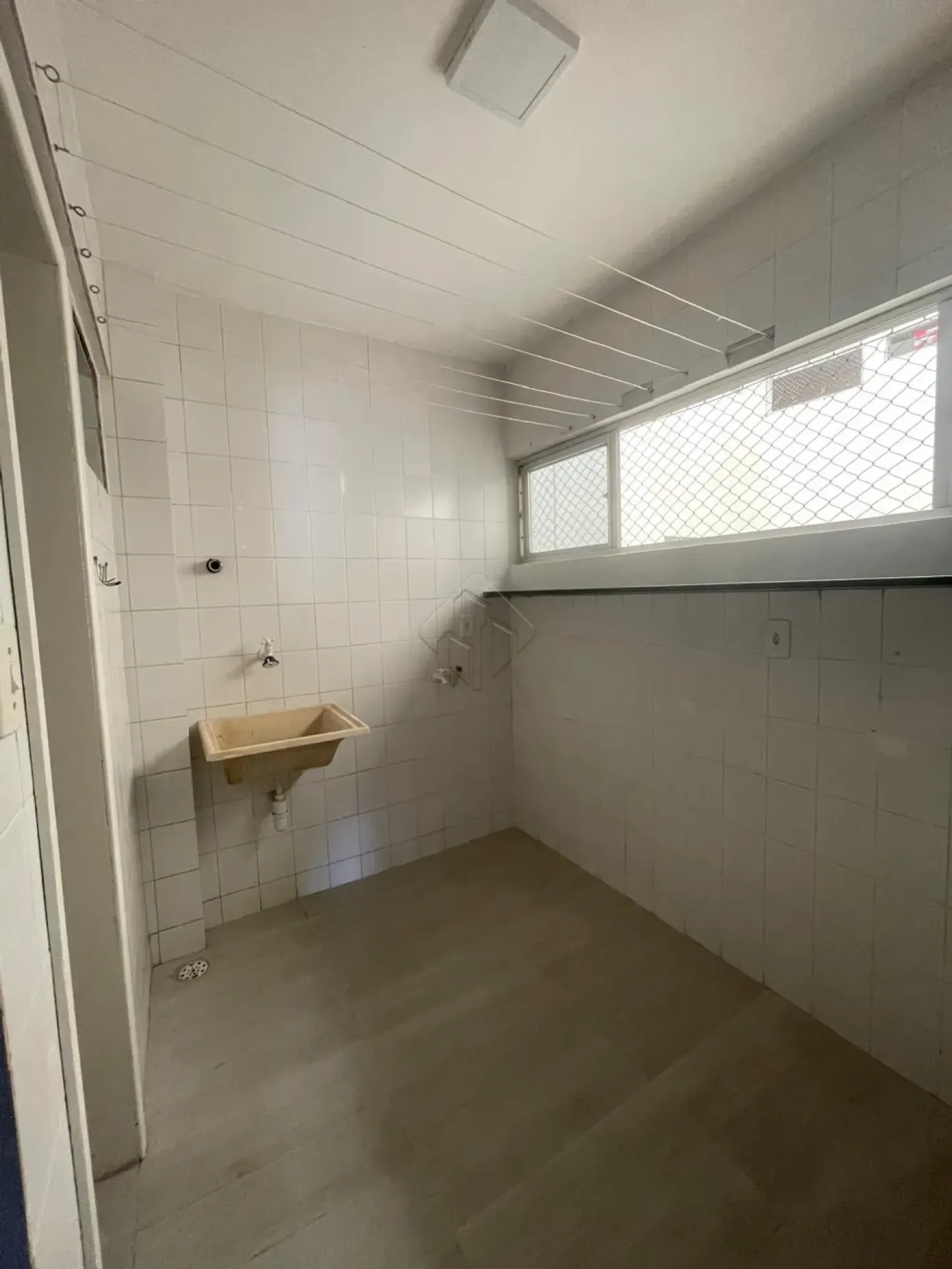 Washing machine in a 2-bedroom apartment, 85 m² — photo 13