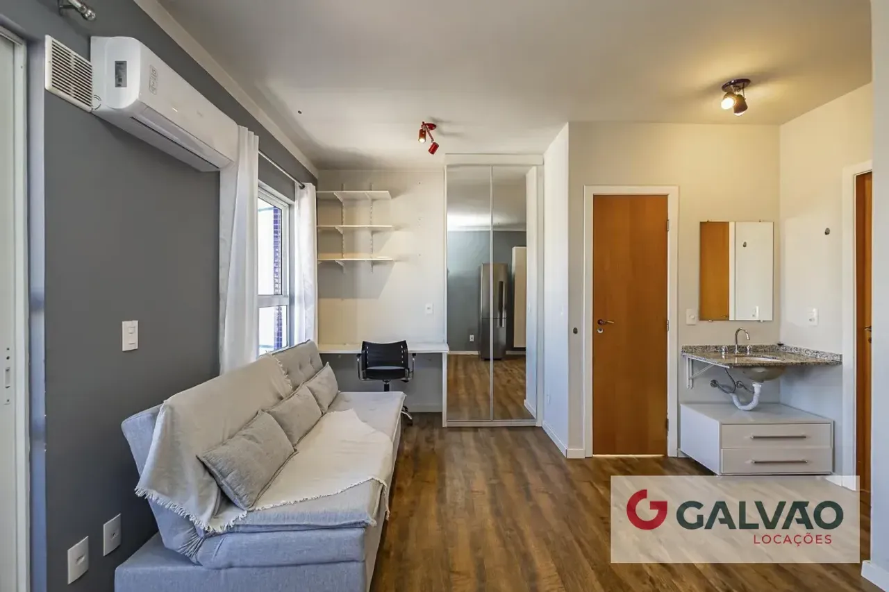 Apartamento amueblado de 1 dormitorio y balcón — photo 6