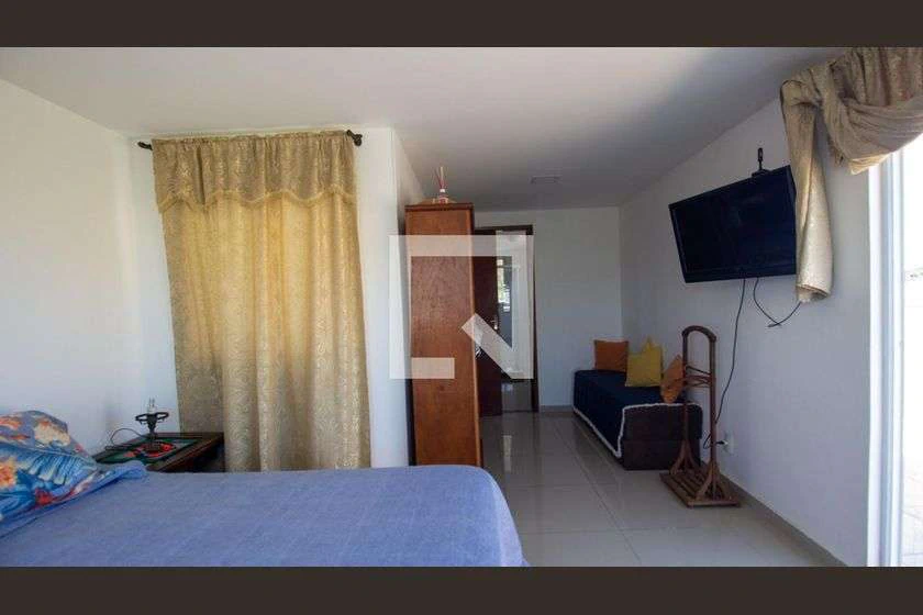 Top-floor apartment with 3 bedrooms and 290 m² terrace — photo 29