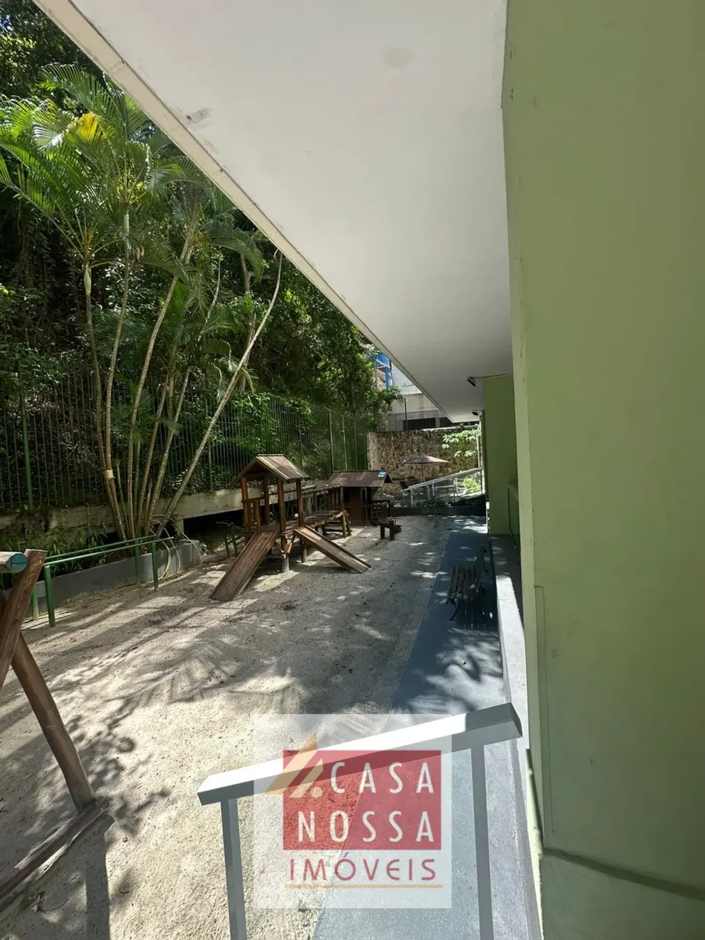 3-bedroom apartment with a park view — photo 18